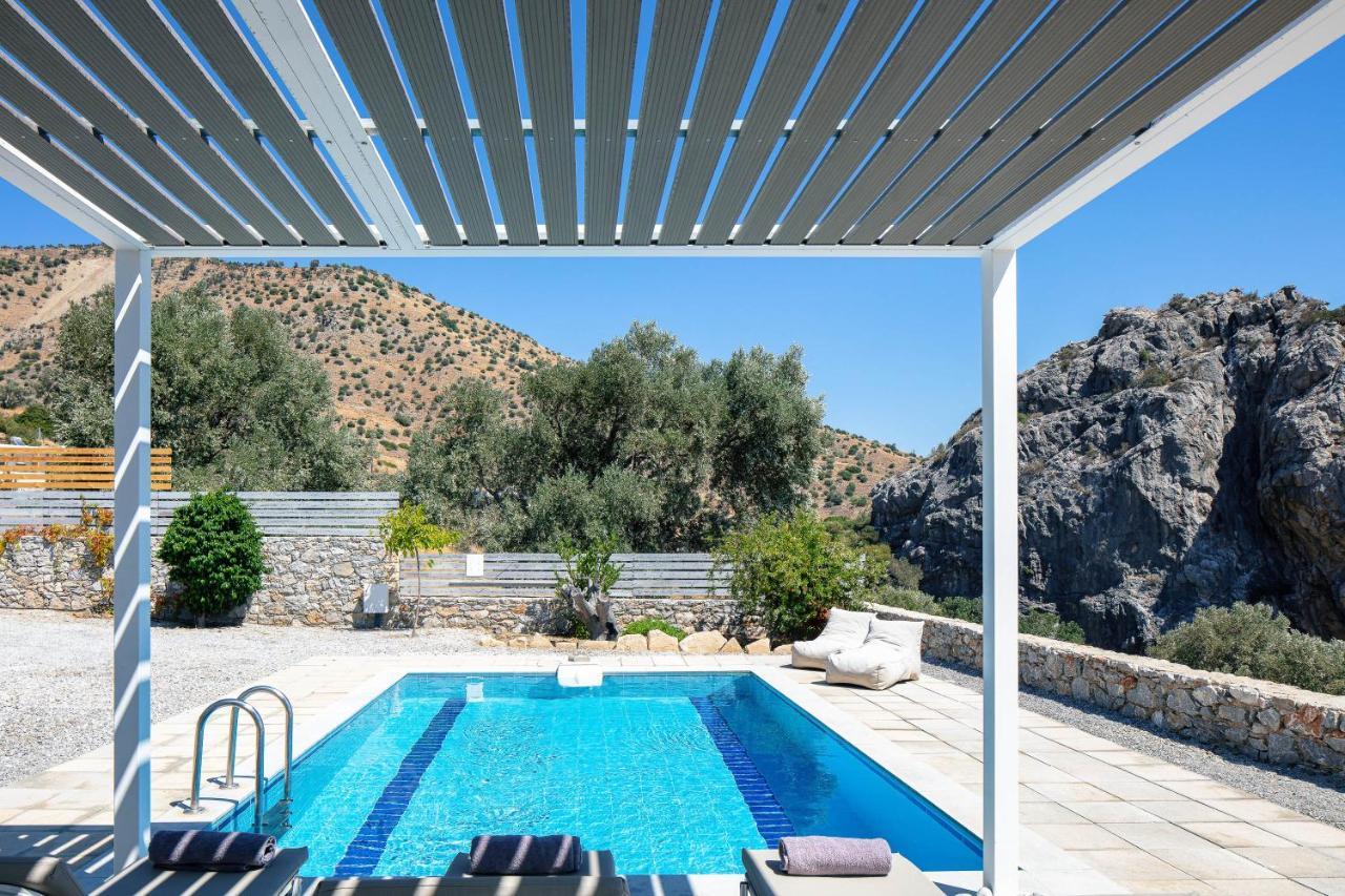 Evgoro Luxury Suites 아기아갈리니 외부 사진
