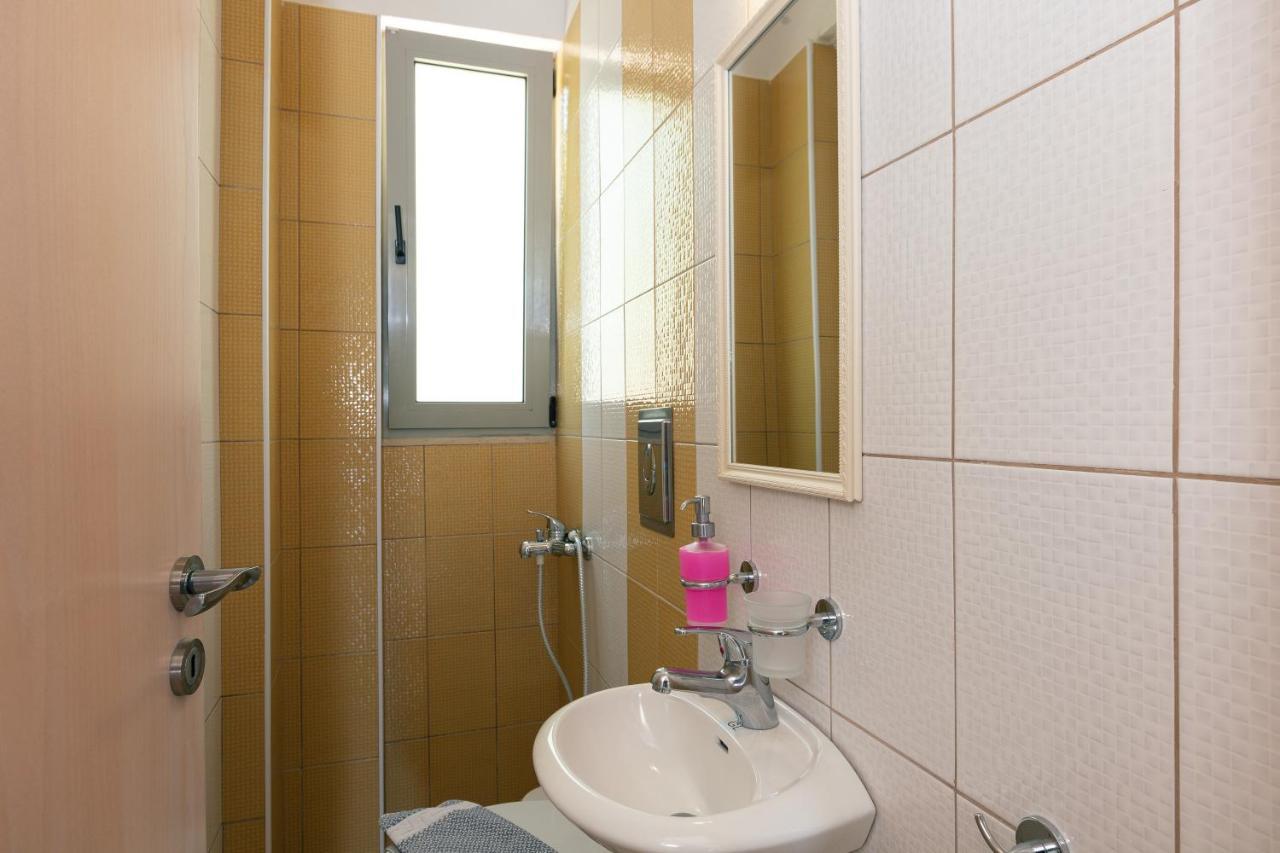 Evgoro Luxury Suites 아기아갈리니 외부 사진